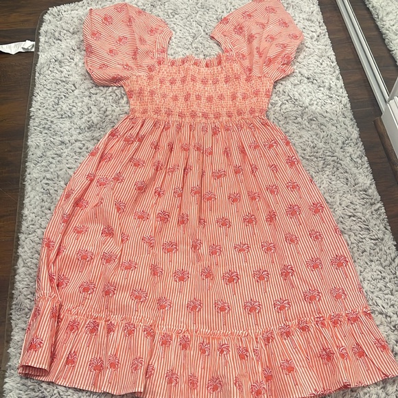 Tuckernuck pink city print M - Picture 6 of 6